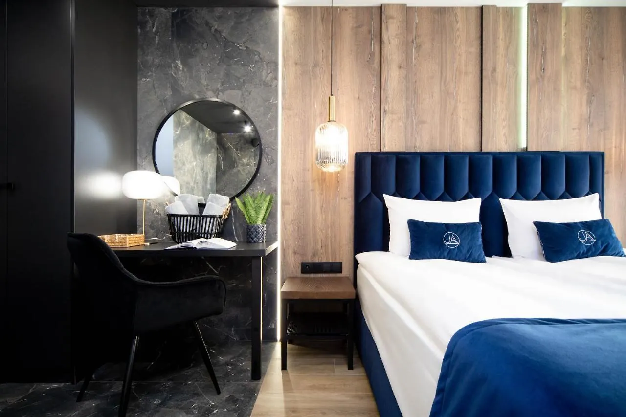 Jacuzzi Apartment Main Square Cracovia