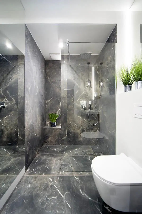 Jacuzzi Apartment Main Square Krakau Polen